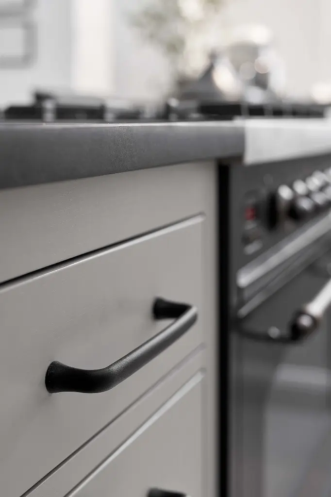 Provence_300010160-9005_02 (1).webp